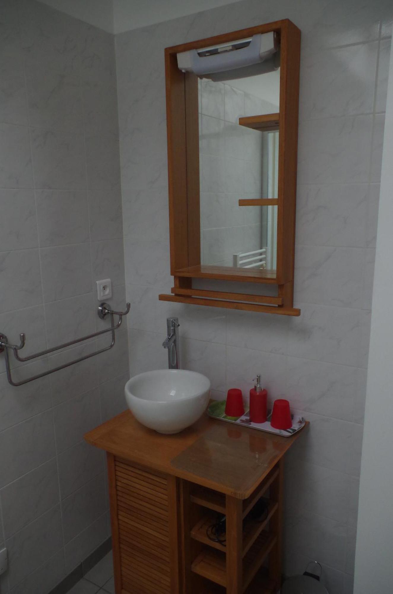 Maison D'Hotes Le Cadran Solaire Courcelles  Kamer foto
